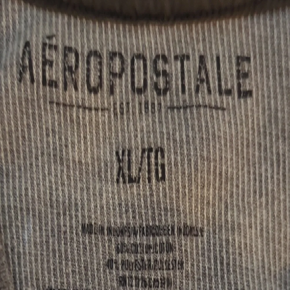 Aeropostale comfortable gray